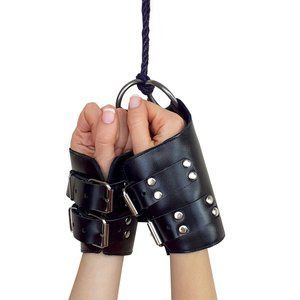 Манжети для підвісу за руки Art of Sex &ndash; Kinky Hand Cuffs For Suspension, чорні, натуральна шкіра